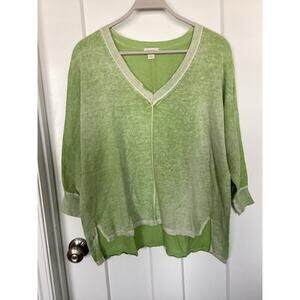 Sundance V-neck knit 3/4 sleeve top green distressing color size large cotton